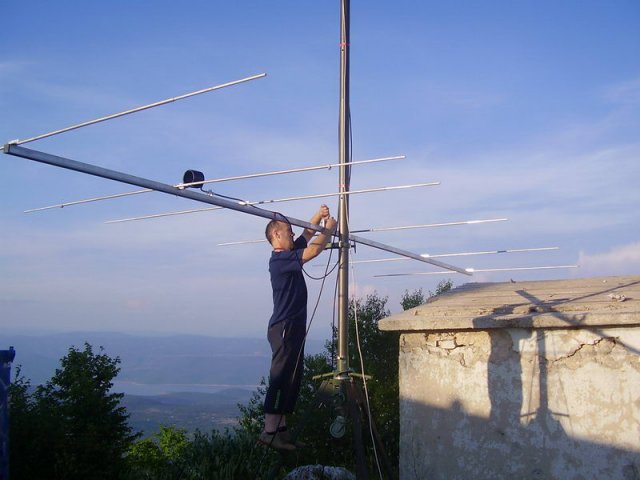 50 MHz IARU R1 2011